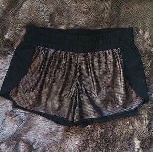 NWOT Fabletics Demi Lavato Lita High-Waisted Short